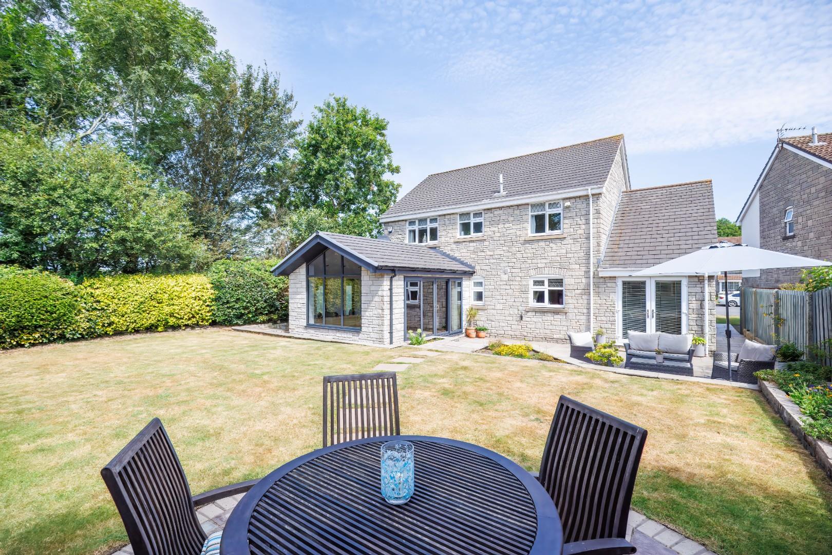 22 Heol Pentre'r Felin, Llantwit Major, Vale Of Glamorgan, CF61 2XS